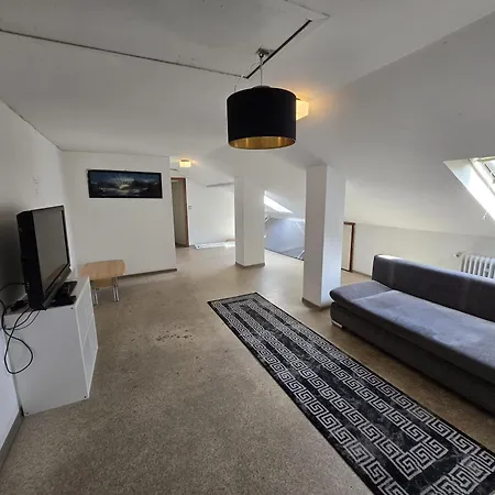 Habitación en casa particular Freundliches Mit Gemeinschaftsküche Und Gemeinschaftsbad